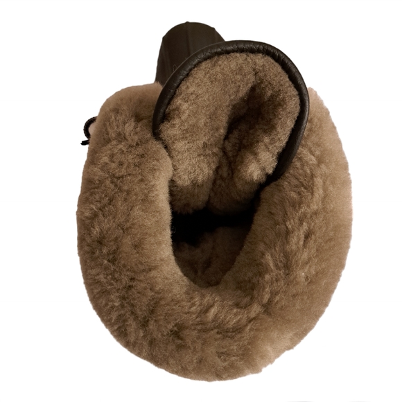 LL Bean Women Shearling Lined Snowboots - Picture 9 of 12